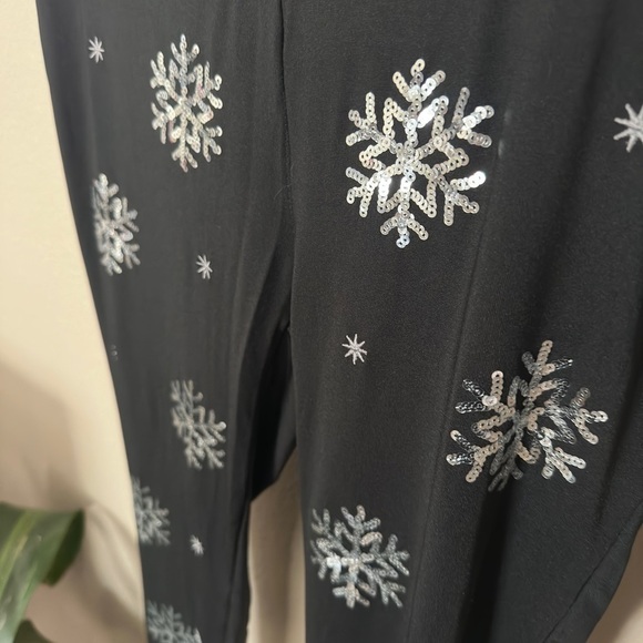 Tipsy elves leggings - Picture 2 of 6